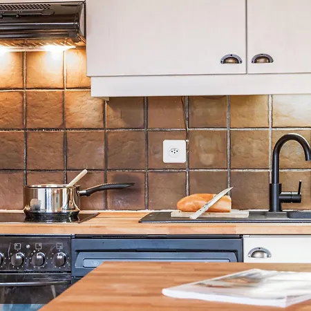 La Couronne By Interhome ננדה