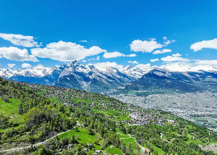 La Couronne By Interhome *